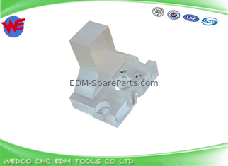A290-8119-Z783 Fanuc EDM এক্রাইলিক সিলিন্ডার বেস সিলিন্ডার বেস 42*43*29.6MM