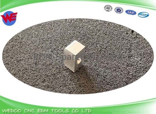 A290-8102-X657 EDM Fanuc 6*6*10mm অনুযায়ী কাটিং ইলেক্ট্রোড