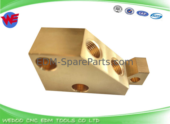 X268D658H01 DK26000 পাইপ ফিটিংয়ের জন্য ব্লক FA Mitsubishi EDM Parts M8521