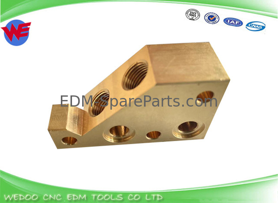 X268D658H01 DK26000 পাইপ ফিটিংয়ের জন্য ব্লক FA Mitsubishi EDM Parts M8521