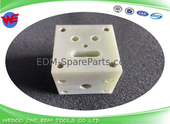 A290-8101-X509 উপরের আইসোলেটার প্লেট Fanuc EDM Parts A-C Series 40*40*34 গাইড বেস
