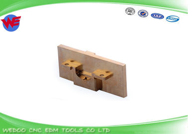 DJ80300 গাইড (ইউ) Mitsubishi Wear Parts Upper Plate Guide U X056C507G51 X056C846G51