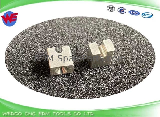 A290-8120-Z782 ইলেক্ট্রোড হোল্ডার ফ্যানুক ইডিএম খুচরা যন্ত্রাংশ 10*10*6mm