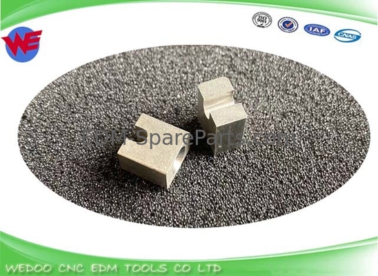 A290-8120-Z782 ইলেক্ট্রোড হোল্ডার ফ্যানুক ইডিএম খুচরা যন্ত্রাংশ 10*10*6mm