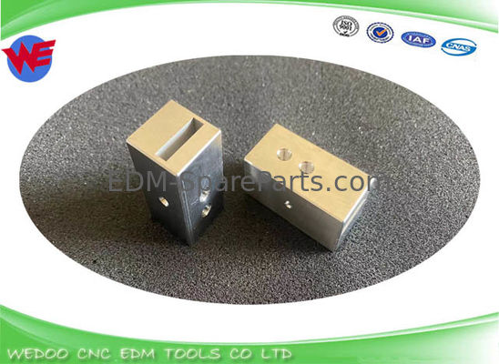 EXCETEK গাইড ব্লকের জন্য পাওয়ার ফিড হোল্ডার 24*24*48mm EXCETEK ব্লকের জন্য