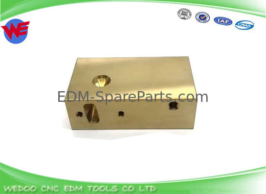 Seibu 3443069 ইলেকট্রিক বুশ হোল্ডার Seibu EDM খুচরা যন্ত্রাংশ 74*42*24 মিমি S412