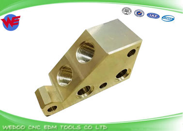 X268D658H01 DK26000 পাইপ ফিটিংয়ের জন্য ব্লক FA Mitsubishi EDM Parts M8521