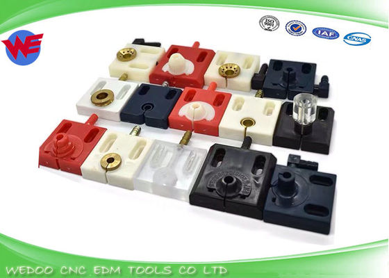 পুনরায় ব্যবহারযোগ্য নজল কালো স্বচ্ছ 50*50mm 55*55mm 60*60mm EDM মেশিনের যন্ত্রাংশ