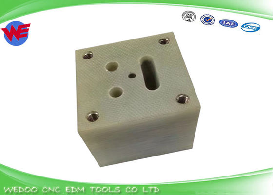 A290-8101-X509 উপরের আইসোলেটার প্লেট Fanuc EDM Parts A-C Series 40*40*34 গাইড বেস